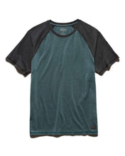 Load image into Gallery viewer, ALDERSON BURNOUT RAGLAN
