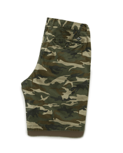 Load image into Gallery viewer, BRETTON CAMO STRETCH SHORT
